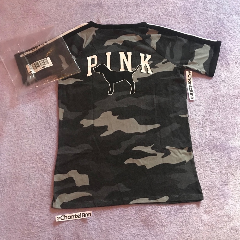Vs Pink Camo tee